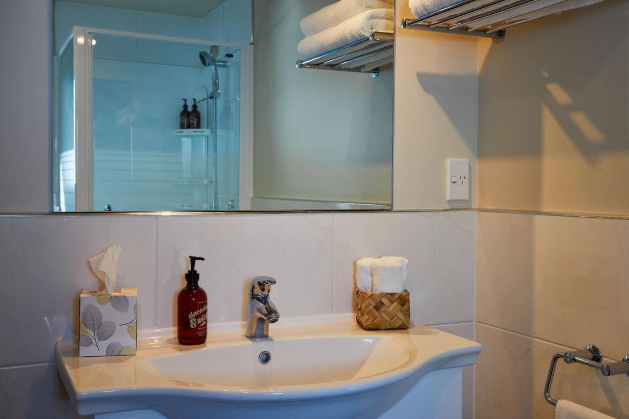 Kaikoura Luxury Apartments - Formerly Waves Luxury Apartments Bagian luar foto